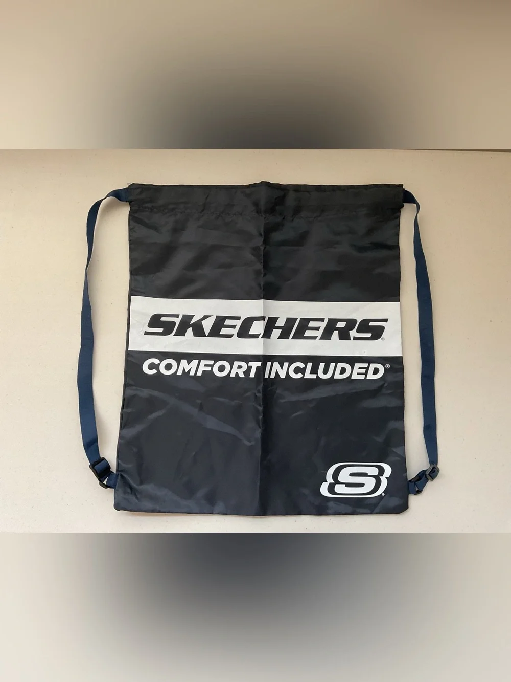 Skechers Comfort Included Black Drawstring Backpack NEW